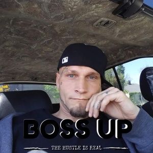 Meet your Posher, Dustyn